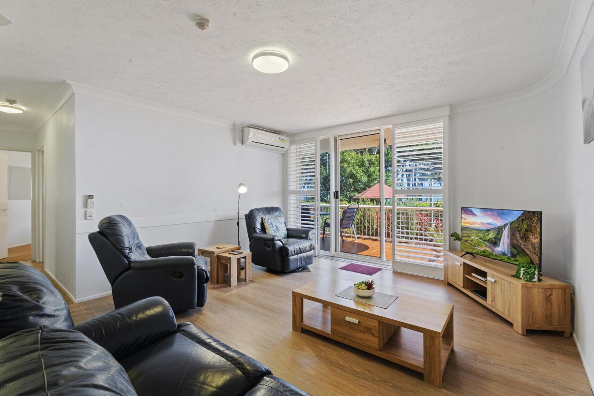 Aparthotel Charlton On The Esplanade à Hervey Bay Extérieur photo