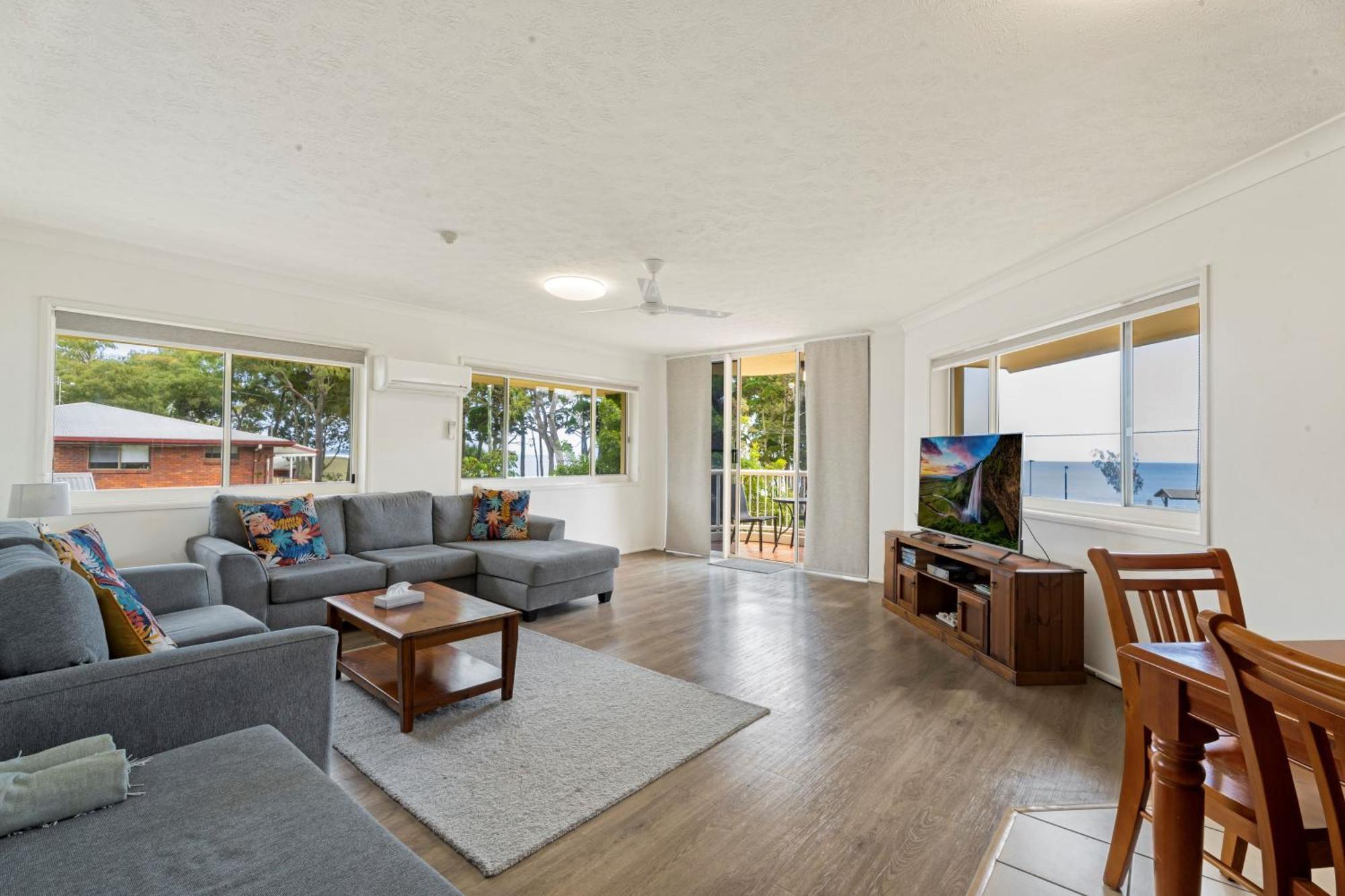 Aparthotel Charlton On The Esplanade à Hervey Bay Extérieur photo